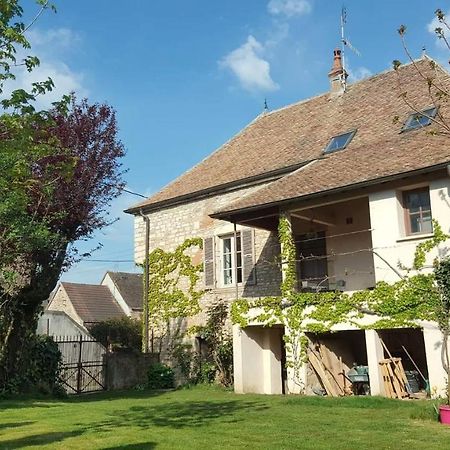 Gite Le Lavoir - Laives Exterior photo